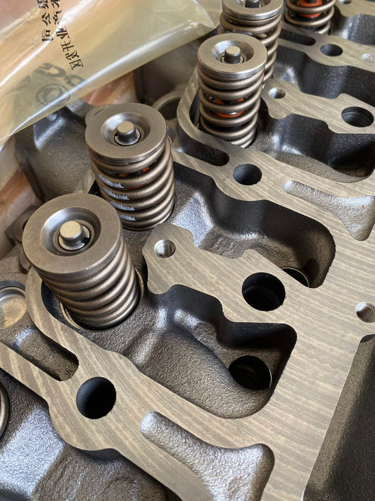 6BT Cylinder Head Assembly