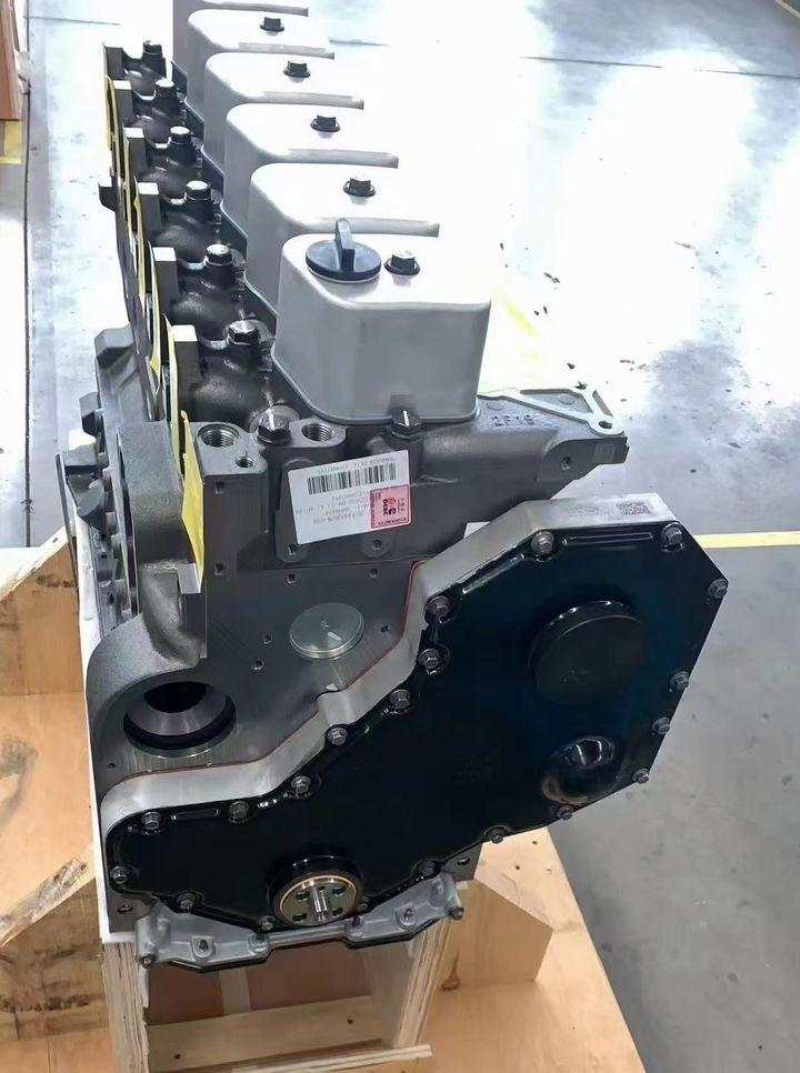 DCEC 6bt engine front view
